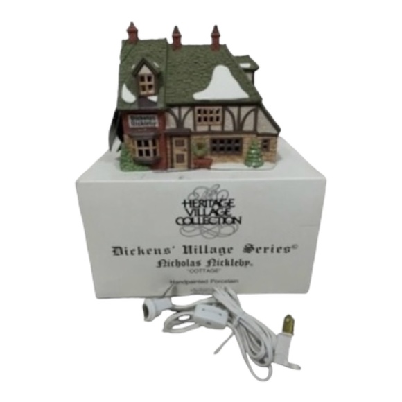Nicholas Nickleby Cottage, Dickens Village Collection #5925-0 - Picture 1 of 11